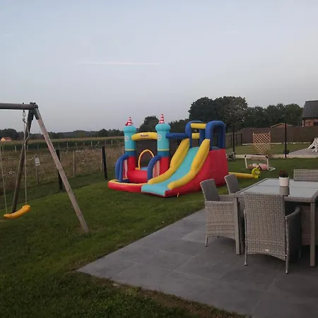 Maison Individuelle, Campagne, 3 Chambres, Baignoire Balneo 2 Places Villa