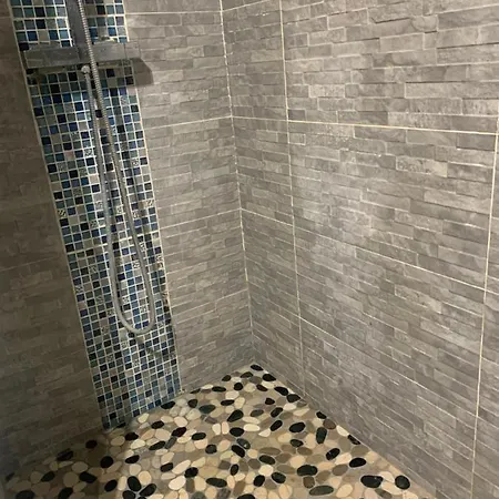 Maison Individuelle, Campagne, 3 Chambres, Baignoire Balneo 2 Places Вилла