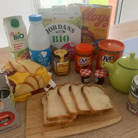 Maison Individuelle, Campagne, 3 Chambres, Baignoire Balneo 2 Places Genech