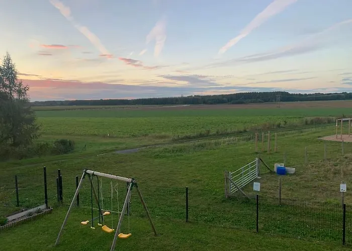 Maison Individuelle, Campagne, 3 Chambres, Baignoire Balneo 2 Places