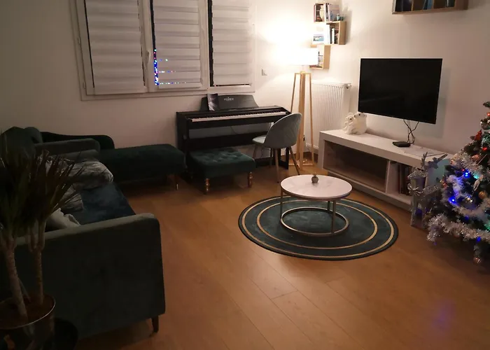 Maison Individuelle, Campagne, 3 Chambres, Baignoire Balneo 2 Places